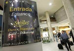 1151411378243 10399184