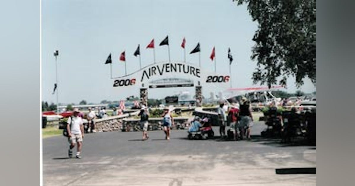 AllStars on the Oshkosh Line Aviation Pros