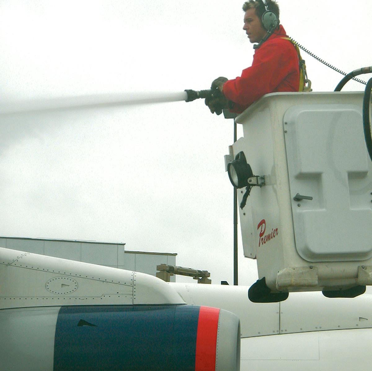 Deicing and Antiicing Nozzles Aviation Pros