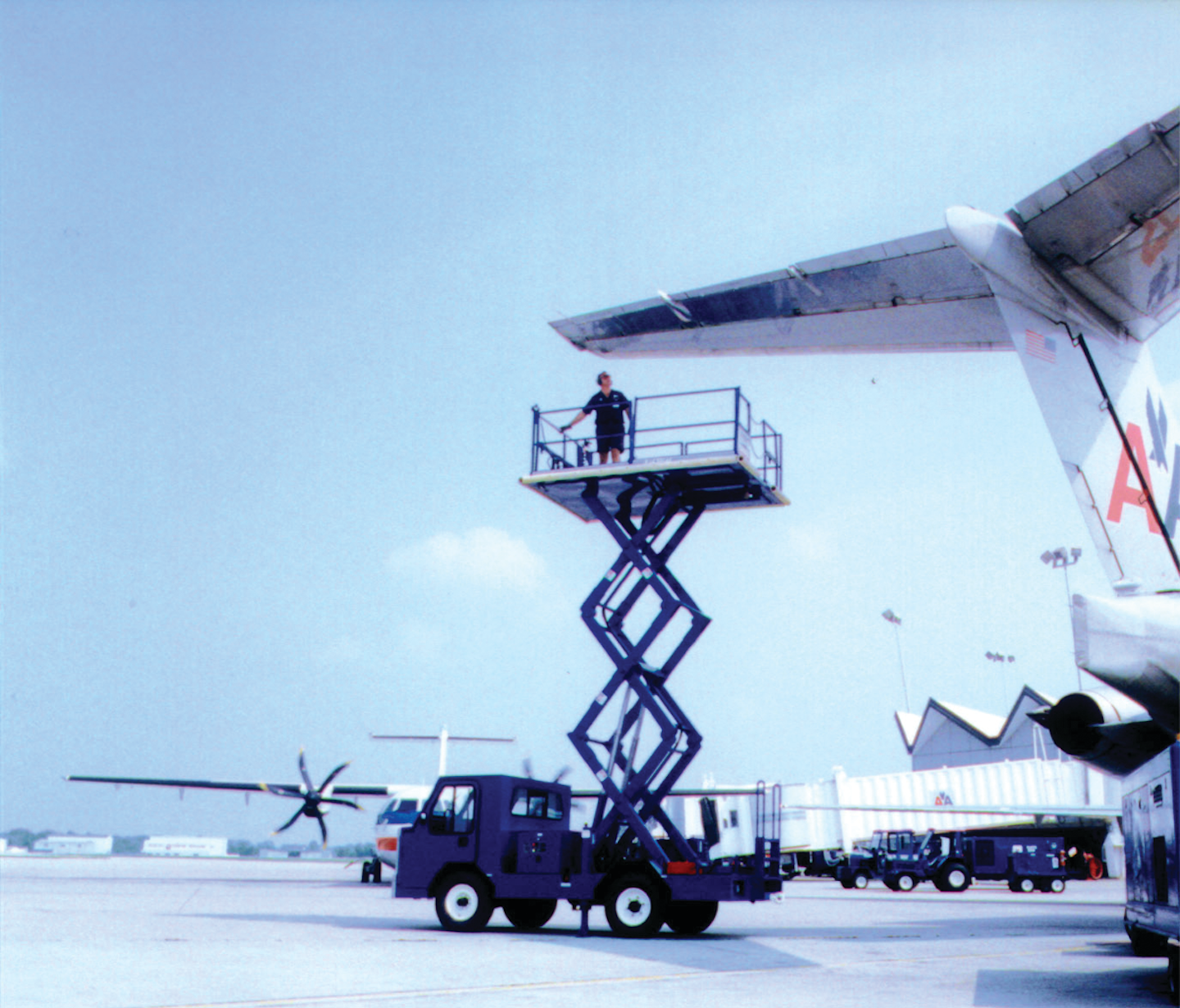 Lift From LiftALoft Corporation Aviation Pros