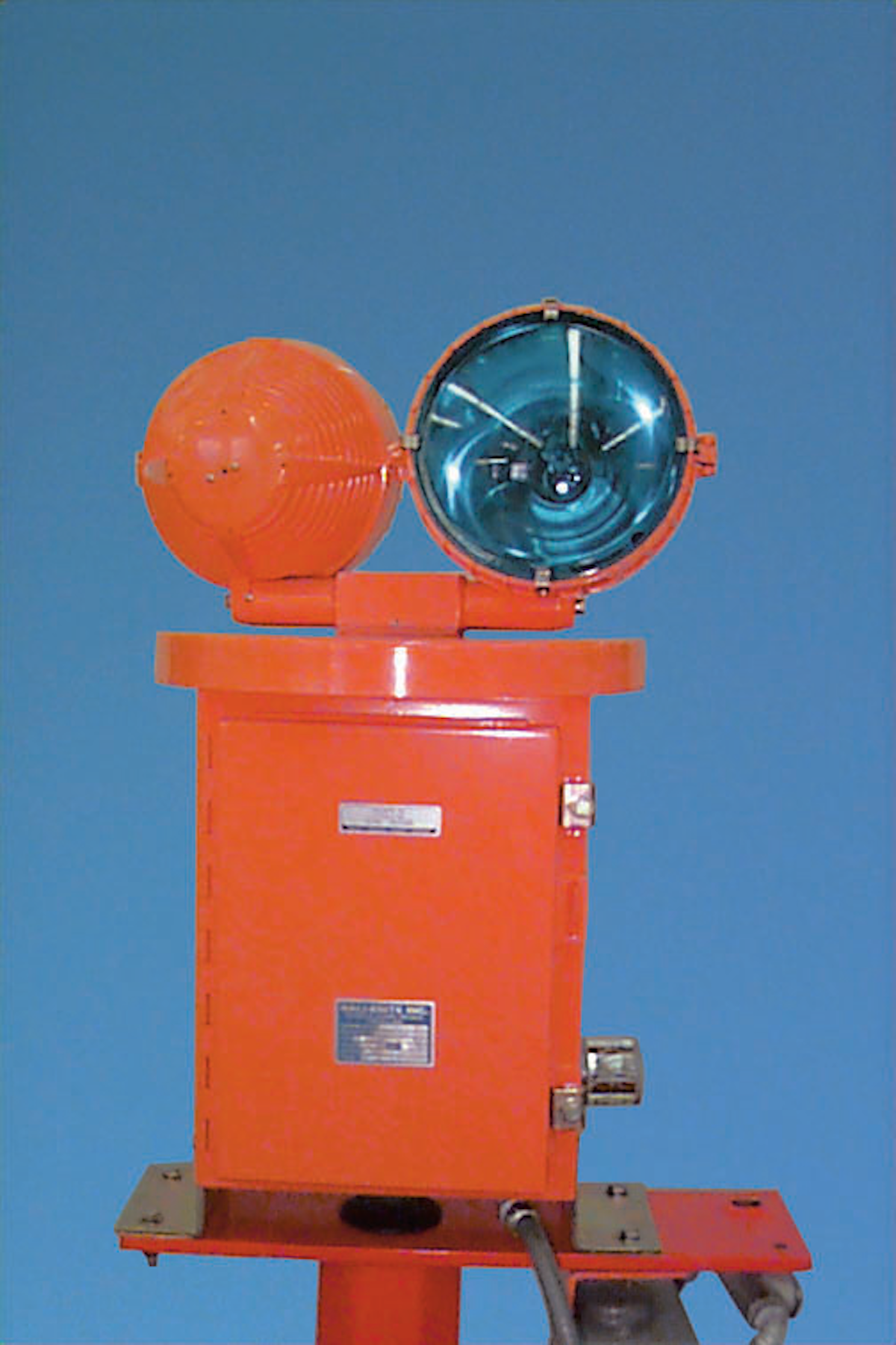 HBM 150/2 rotating beacon From HaliBrite Inc Aviation Pros
