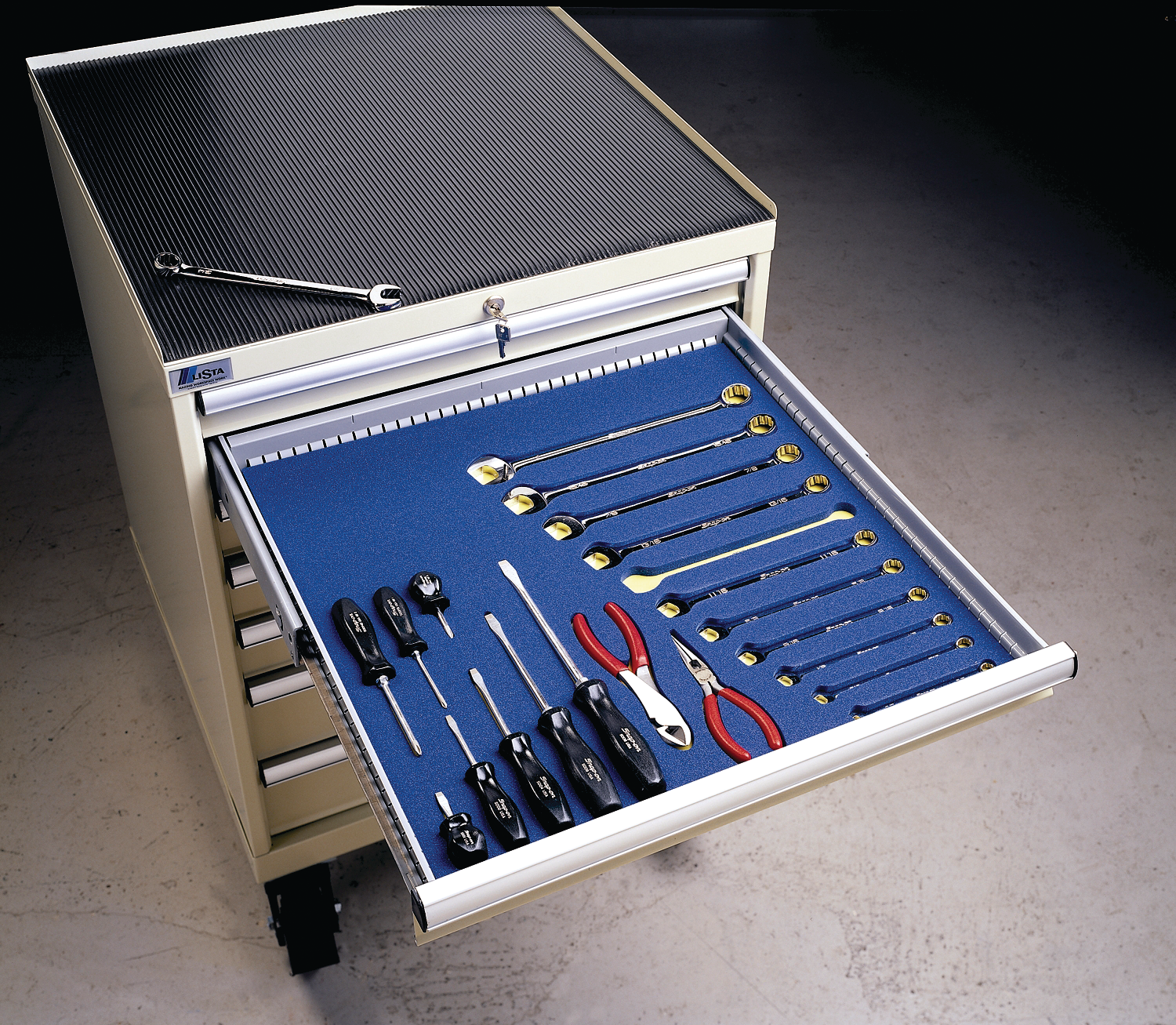 Listafoamdrawerliners 10137817