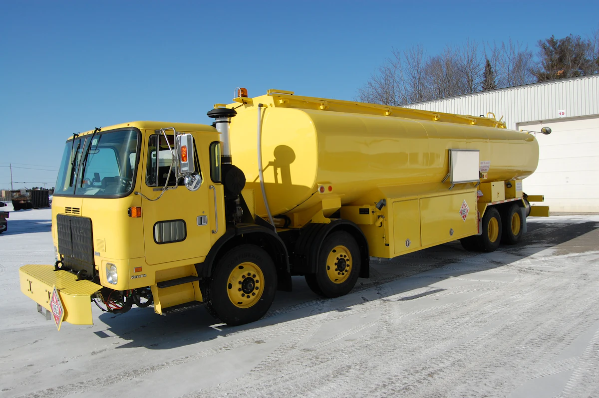 AIRCRAFT REFUELERS From Almac Tank International Inc Aviation Pros