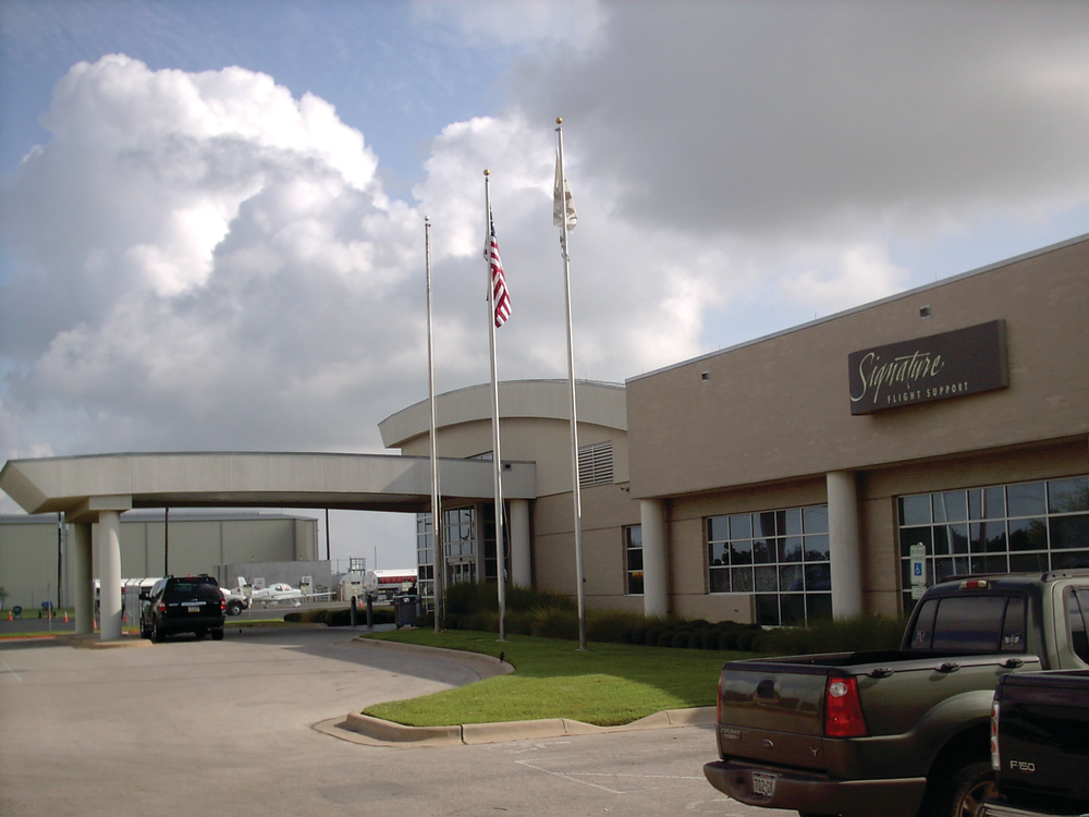 Streamline is a subtenant of Signature Flight Support at AUS.