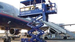 Elevatedwithpassangeronaccessp 10613777 Elevatedwithpassangeronaccessp 10613777