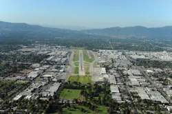 20110409 Hg Van Nuys Airport 10688954 20110409 Hg Van Nuys Airport 10688954