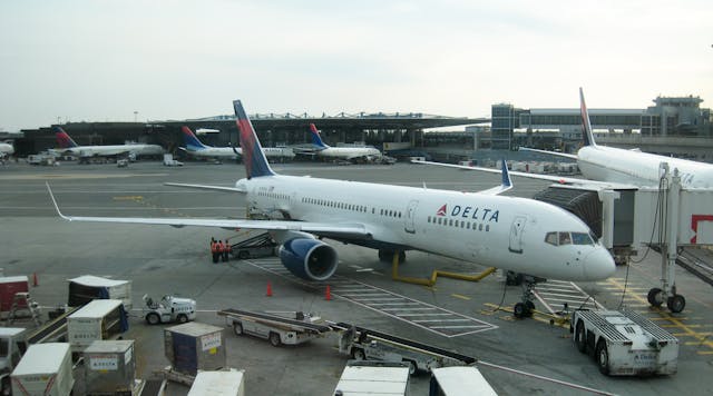 Delta Air Lines B757 232 N718 Tw Jfk
