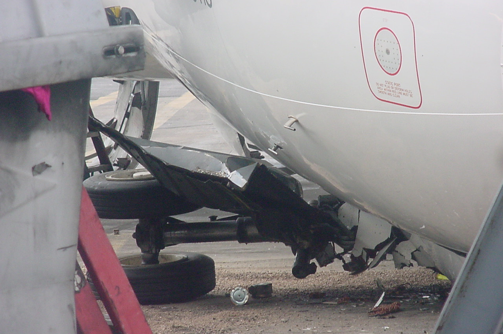 Disaster2003nw165arrive2 10719879