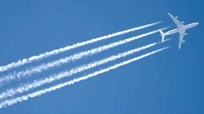 Contrail Fourengined Airplane 10753901