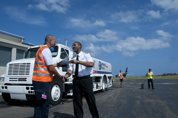 Universal Aviation Opens FullService FBO in Bermuda (TXKF) Aviation Pros