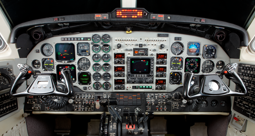 King Air 350 instrument panel before the retrofit.