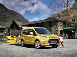 Transit Connect features the latest low-CO2 powertrain technologies to deliver best-in-class fuel economy in all of its target markets. Transit Connect features the latest low-CO2 powertrain technologies to deliver best-in-class fuel economy in all of its target markets.