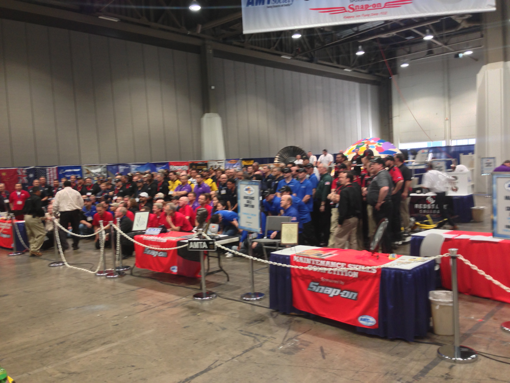 Our tweet: 'All winners #AMTS2013MSC @Aviation_Pros. Contenders shout 'Tom Hendershot' for pic. #snapon pic.twitter.com/y2MPnhC32W'