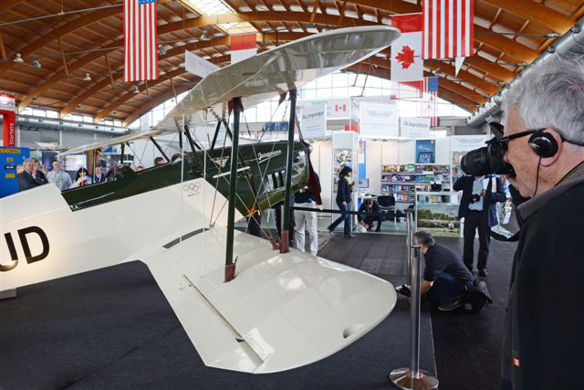 New UL in Retro-Design, the new model of the B&uuml;cker Jungmann from the 30ies with special rescue systems.