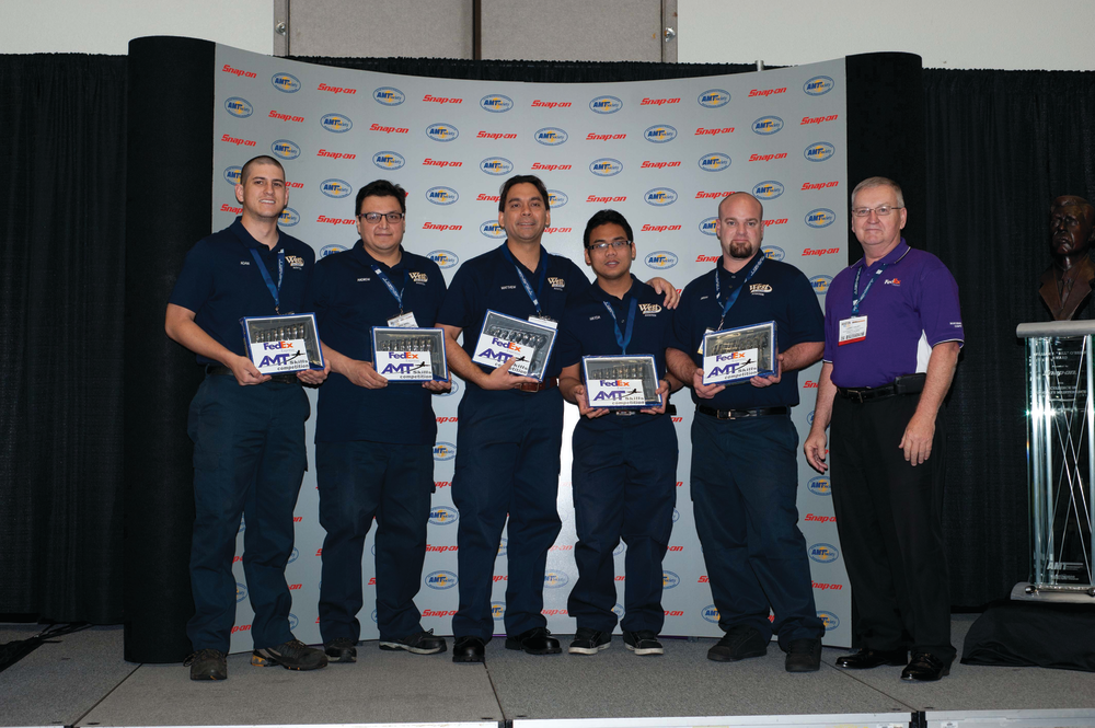 2013fedextswestla246 10918077