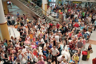 Crowded Terminal 10922008