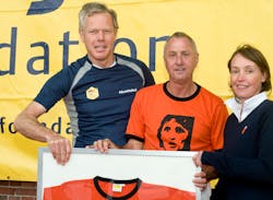 Conrad Keijzer, Johan Cruyff and Carole Thate (from left to right)