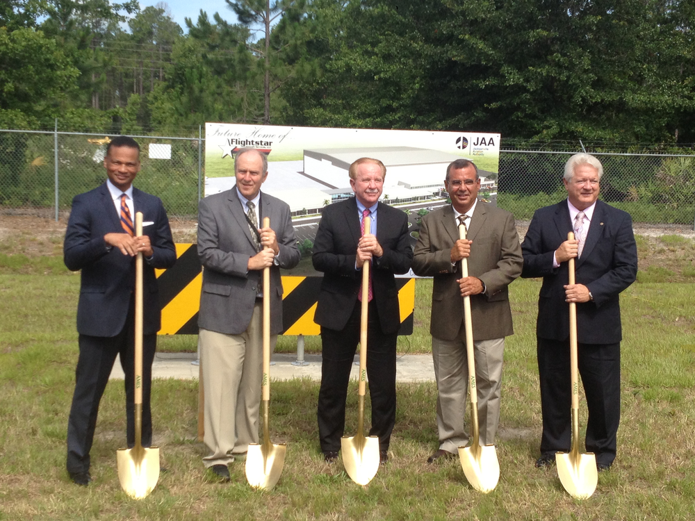 Left to Right: Ted Carter, Executive Director of the Mayor&rsquo;s Office of Economic Development; Steve Grossman, JAA Executive Director and CEO; A.L. Kelly, JAA Board Chair; Jerry Hernandez, President, CEO Flightstar; Richard Biter, FDOT, Assistant Secretary for Intermodal Systems Development