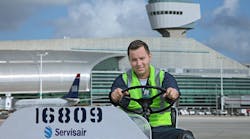 Servisair´s global business currently provides ground services for around 106 million passengers and 645,000 tonnes of cargo a year on behalf of some 500 client companies in the aviation sector. Servisair´s global business currently provides ground services for around 106 million passengers and 645,000 tonnes of cargo a year on behalf of some 500 client companies in the aviation sector.