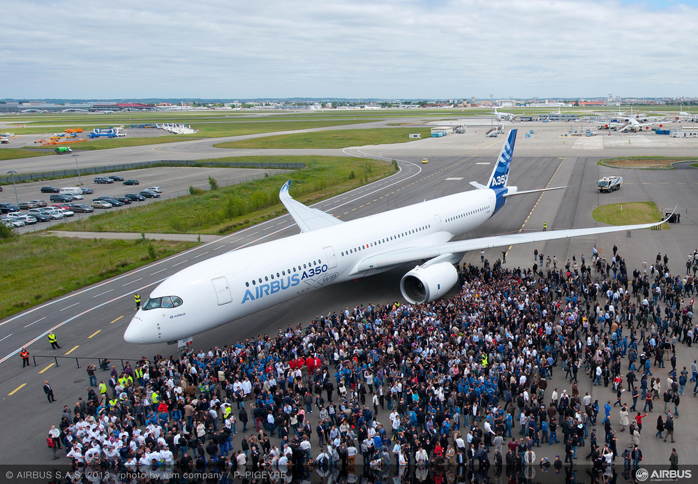 A350 Xwb Out Of Paint Shot Wit 11045948