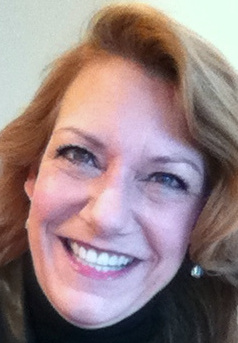 Karen Berg Headshot 2 11140269