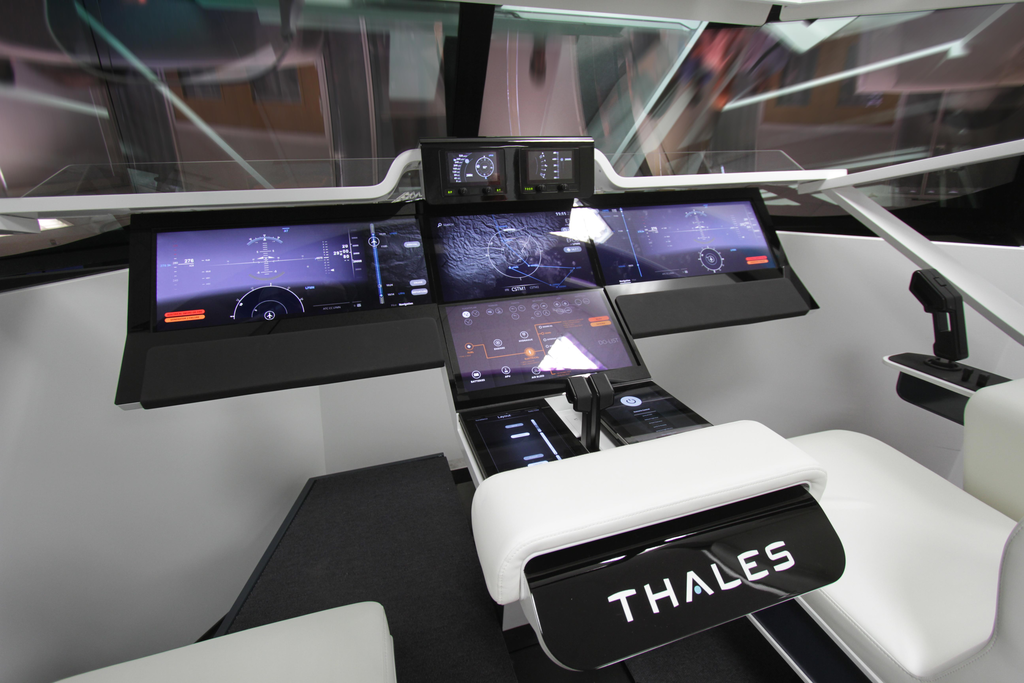 Img 1515 Avionics 2020 Crdit Thales