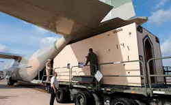 Luxury Cabin Loading Into C 13 11189807