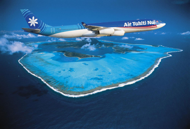 Thanks to the polar vortex, aviation workers are ringing in the new year by making the best of very tough circumstances.