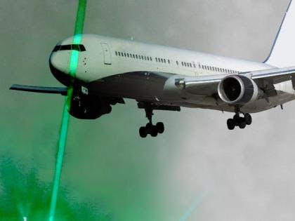 Airplane Laser Ap