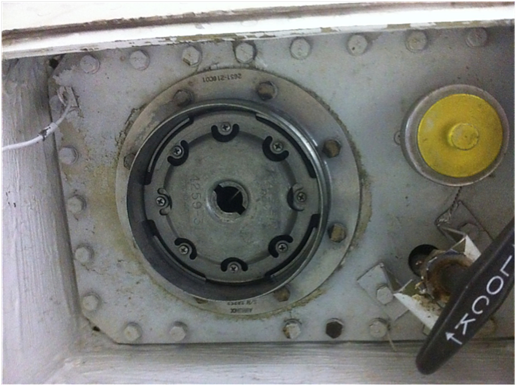 Lav Waste Valve Before 11309501