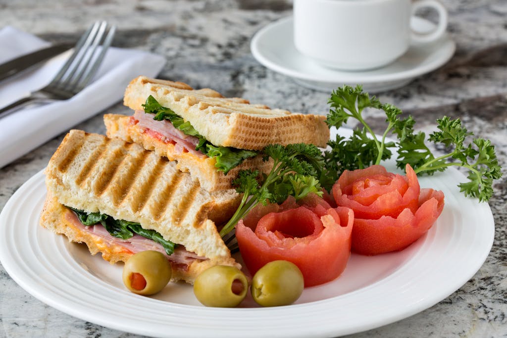Plaza Premium Lounge Club Sandwich Yvr