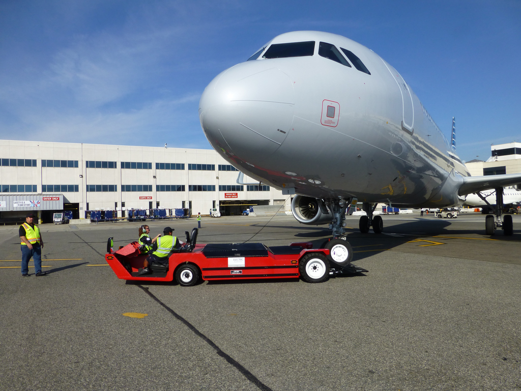 This, in addition to LEKTRO&rsquo;s certification for Boeing 737s last year, makes their newest electric, towbarless tow tractor, the AP8950SDB-AL-200, certified to handle the majority of the world&rsquo;s narrow-body airliners.