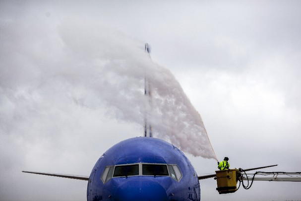 Memphis International Airport took a first step Thursday toward an estimated $100 million de-icing facility to curb water pollution.