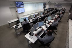 1 Contact Center High 11621933 1 Contact Center High 11621933