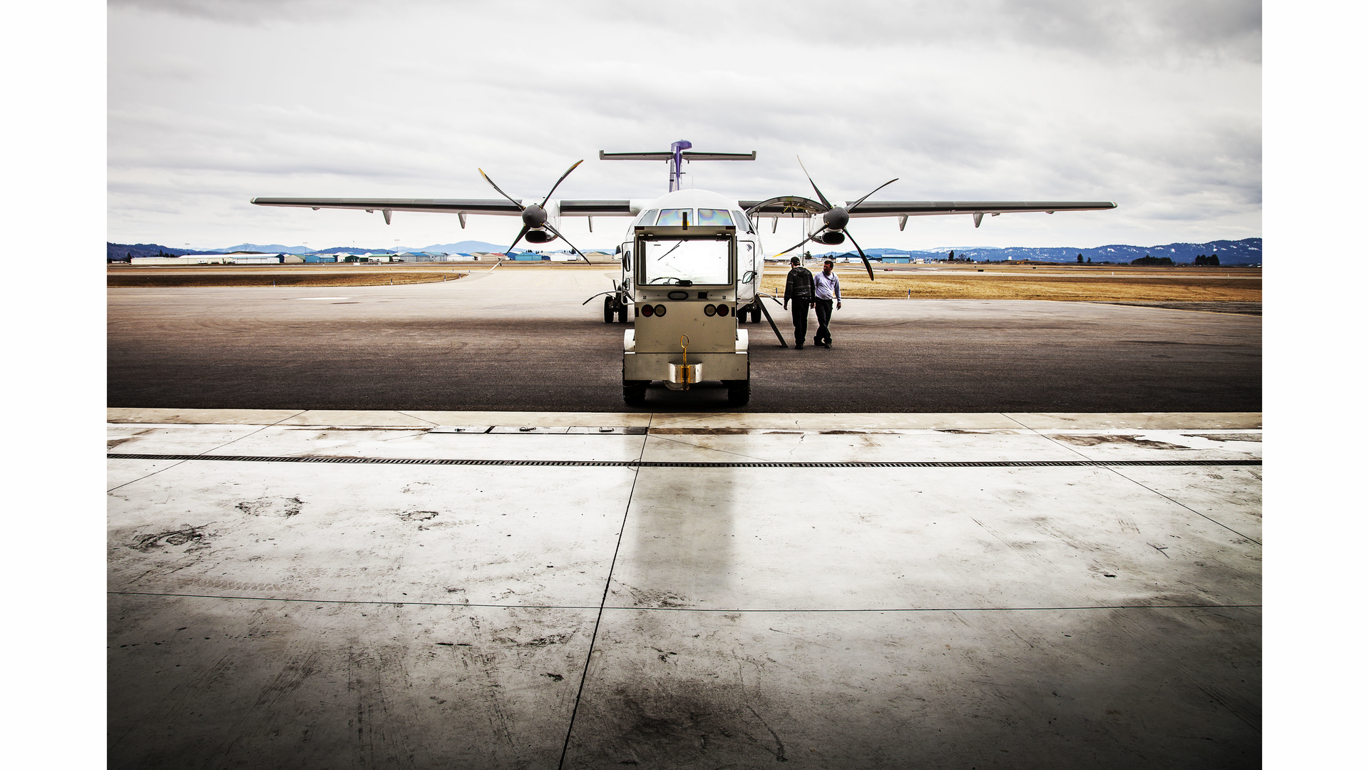 Empire Aerospace Hangar Pics 2013 48 4 544fe4f7ea4bf