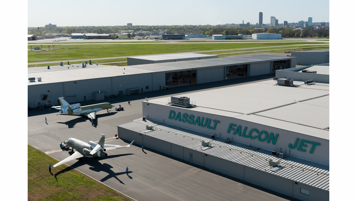 Little Rock, Arkansas, Dassault Falcon Jet