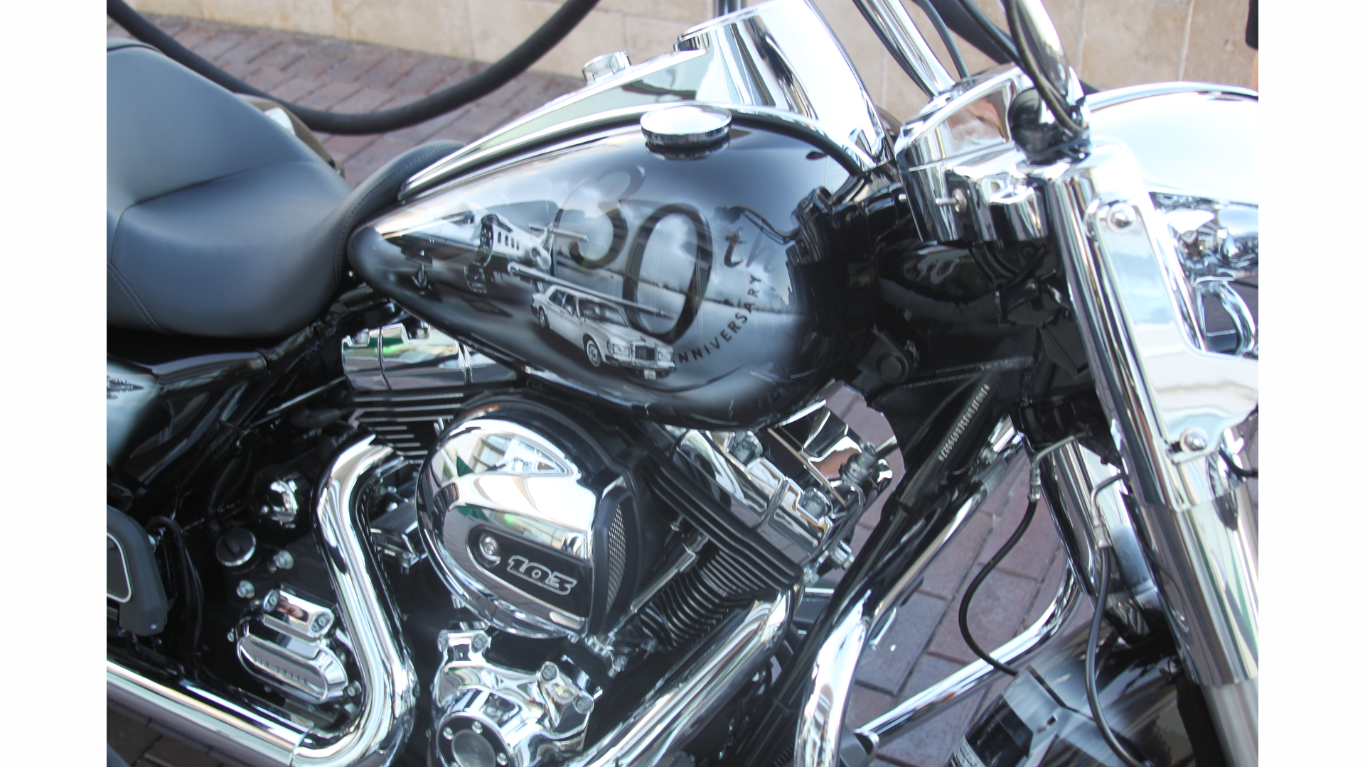 Million Air Harley 1 54414c45b8648