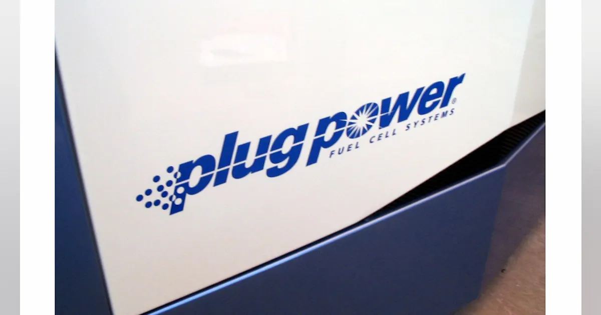 Plug Power Plug Power Installs First GenFuel Hydrogen Dispensers For GSE ...