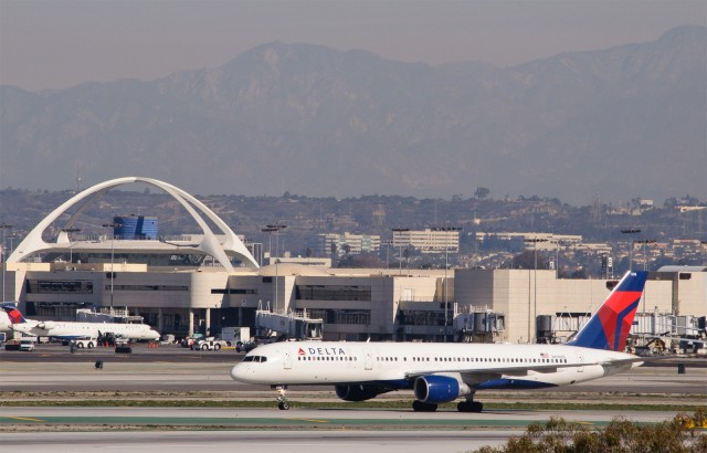 Less than a week after the first reported laser strike of 2015, the Federal Aviation Administration (FAA) has confirmed three similar strikes against airliners on approach to Los Angeles International Airport (LAX) last Sunday.