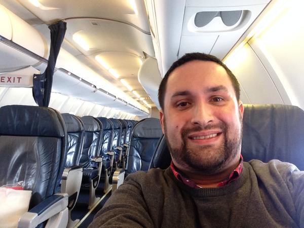 Chris O'Leary, started tweeting about his amazement before the plane took off, saying how he got a personalized safety briefing and a one-on-one run down from the captain about the flight.