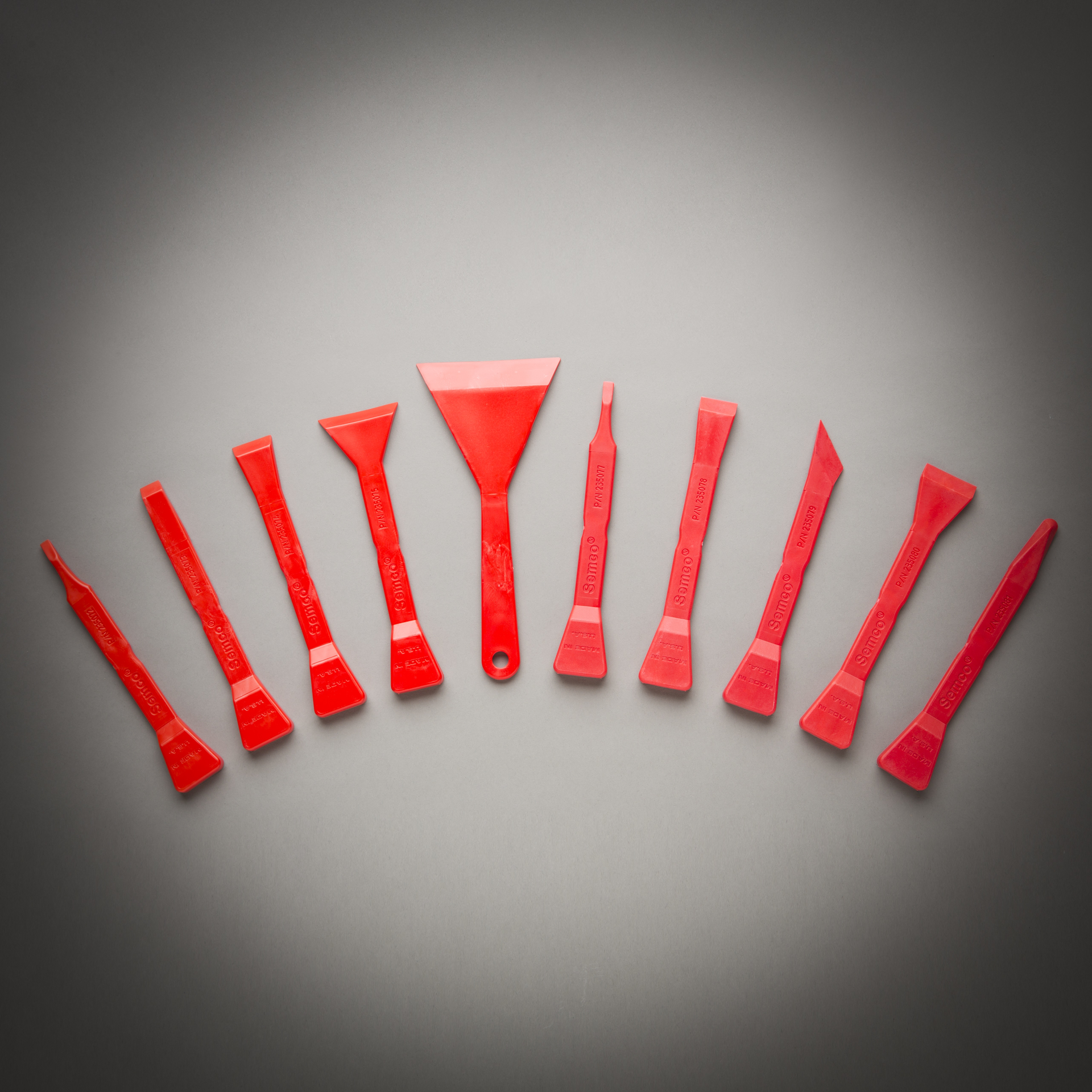 PHOTO Ergonomic SEMCO sealant scrapers by PPG Industries 54ad44a9b3684