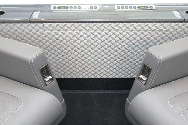 WSA Carbon Fiber Delivery 552d2bb9a0778