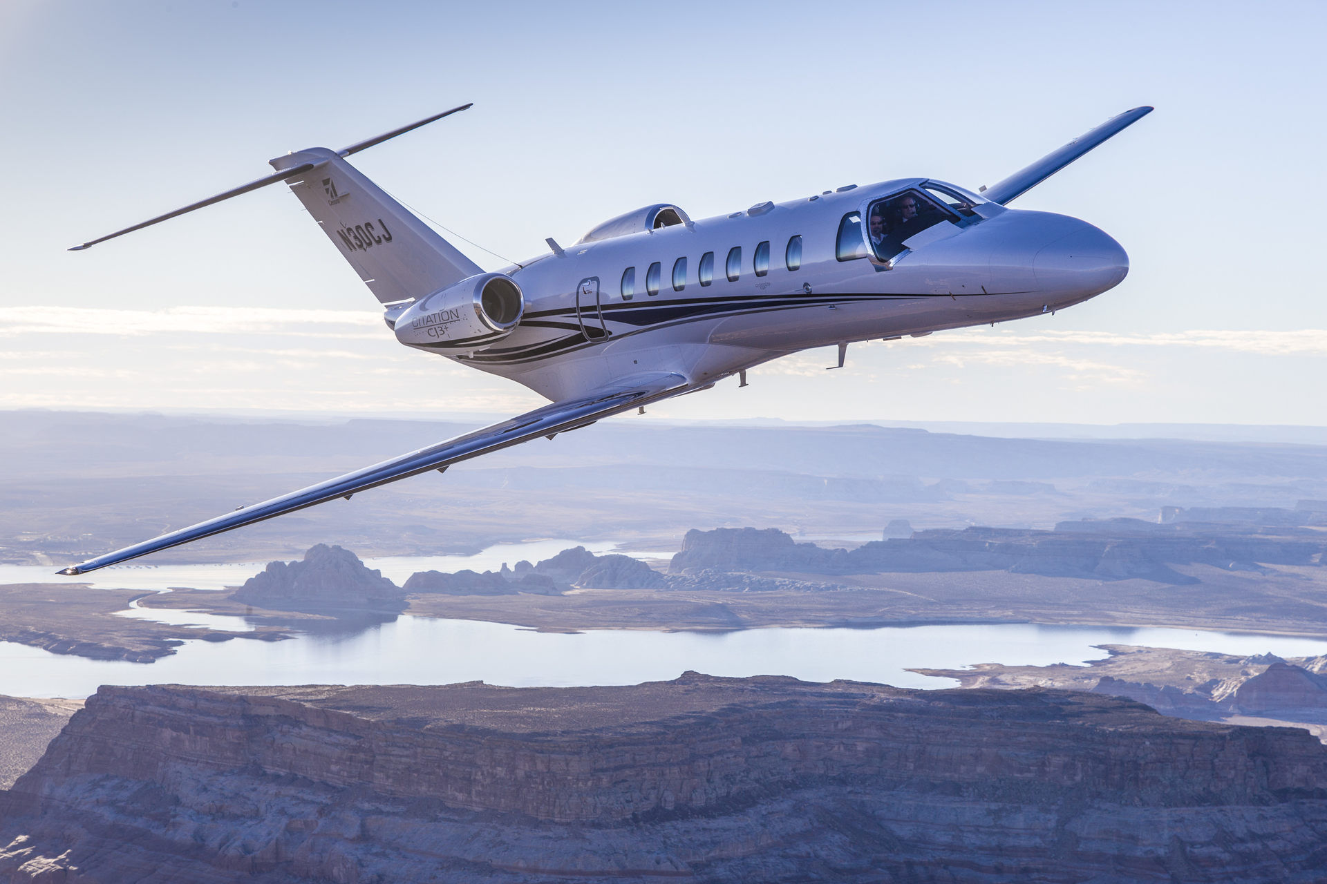 Cessna Citation Cj3 Photo 555de95b1b11f