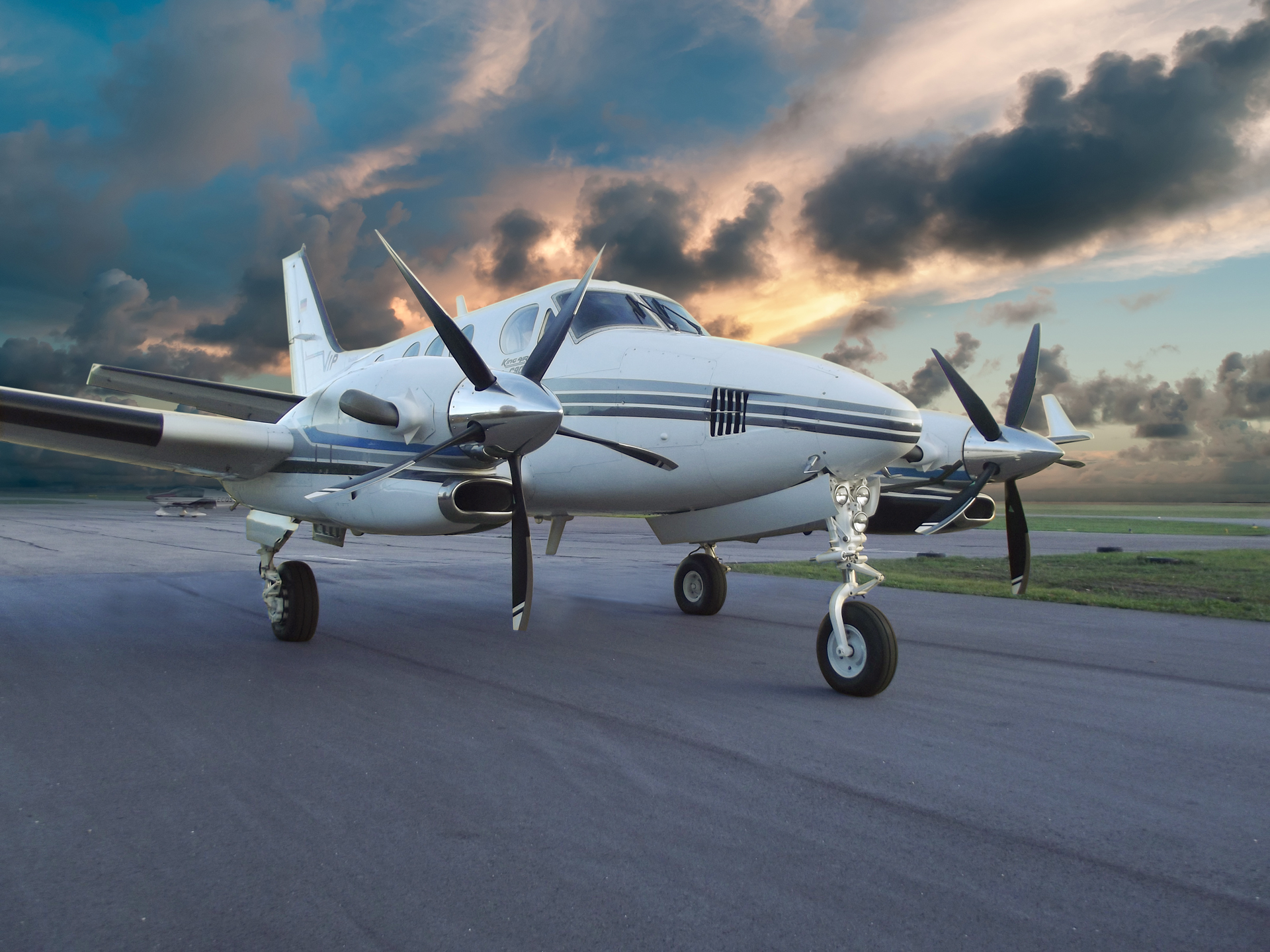 Unlike conventional propellers, Whisper Prop features a carbon fiber blade with natural composite core for superior noise and vibration dampening.