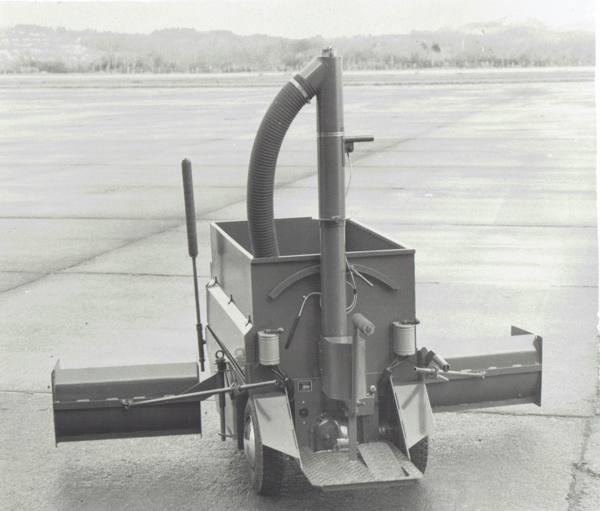 Mink scoop 2 55e84cf7ec2d5