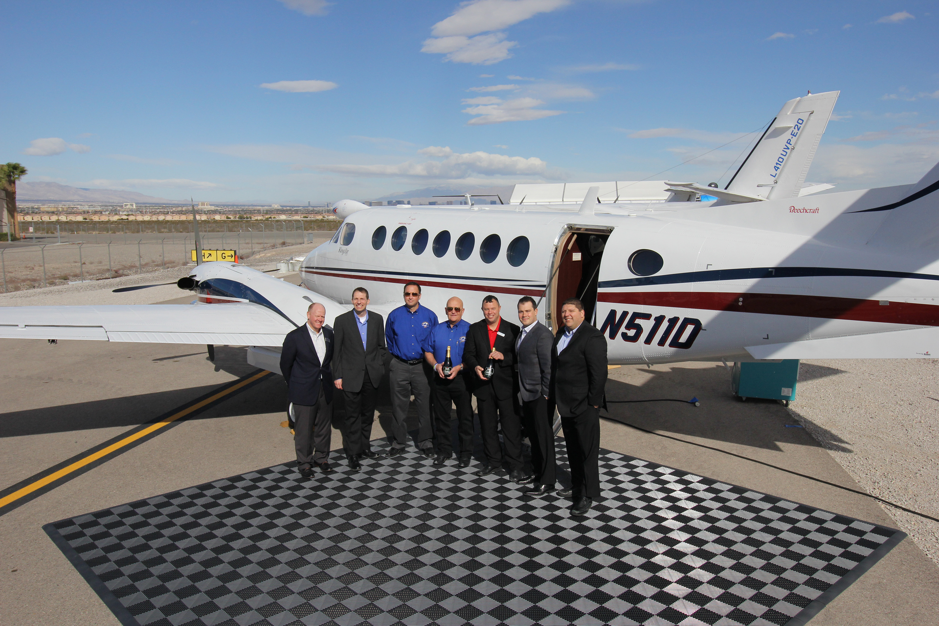 Elliott Aviation 200th G1000 Installation 564a36848d149