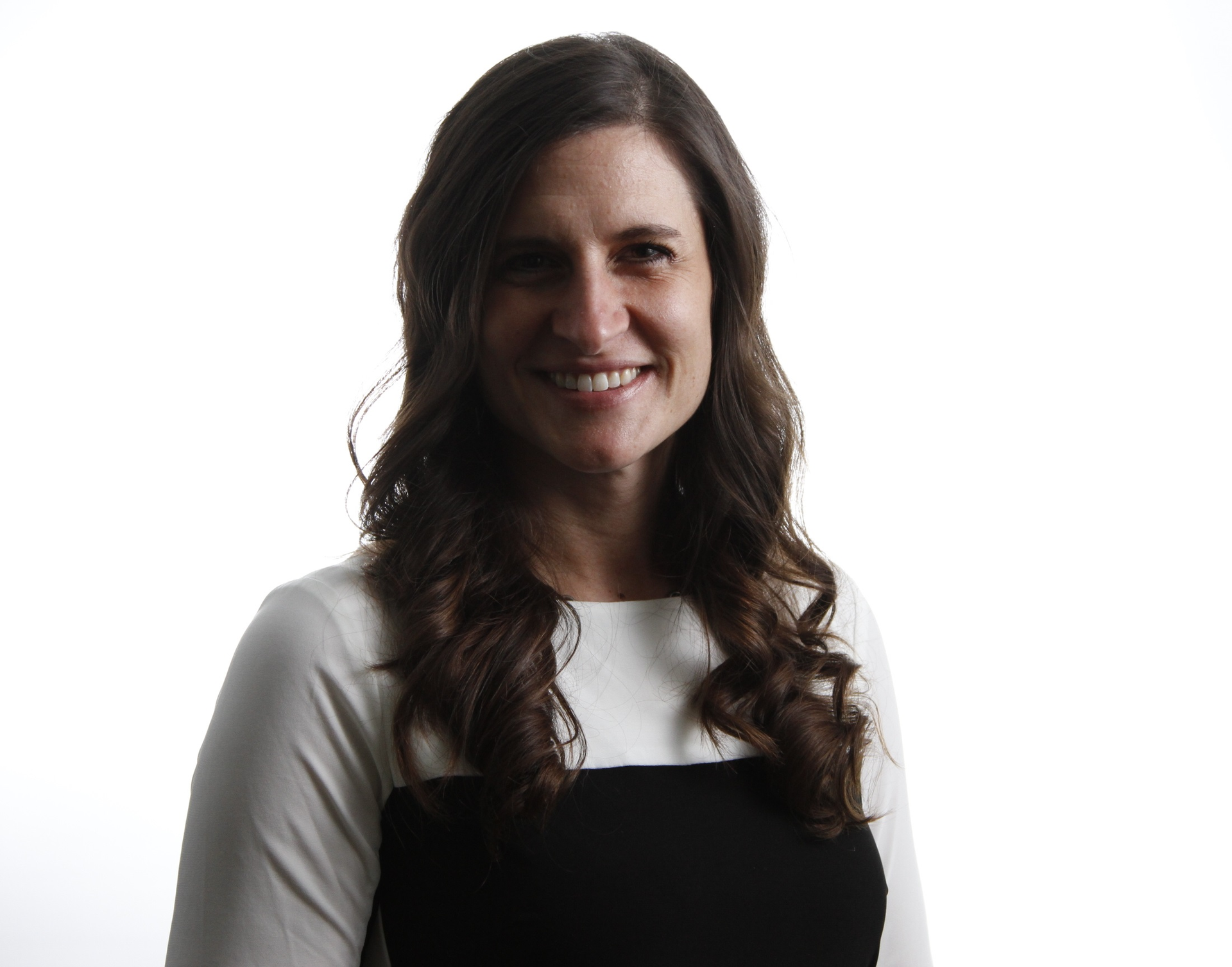 Kara Lentz Headshot 5638dff959024