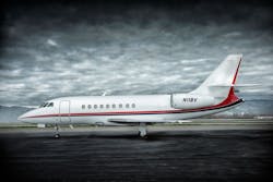 The Falcon 2000 offers transcontinental range, complimentary in-flight domestic Wi-Fi, seating for eight and service from one of Silver Air’s inflight cabin attendants. The Falcon 2000 offers transcontinental range, complimentary in-flight domestic Wi-Fi, seating for eight and service from one of Silver Air’s inflight cabin attendants.