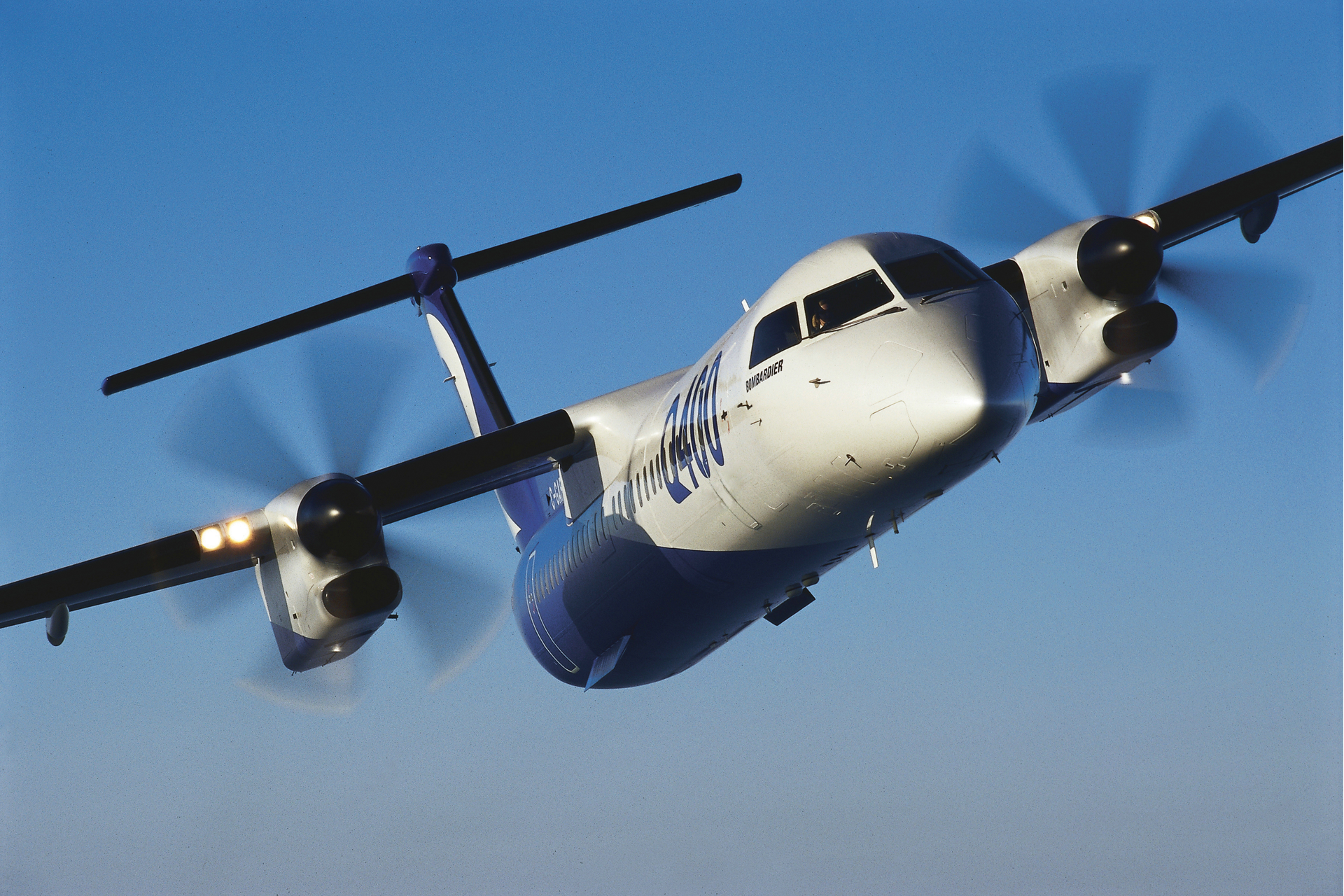 Bombardier 1 56d84b486870e