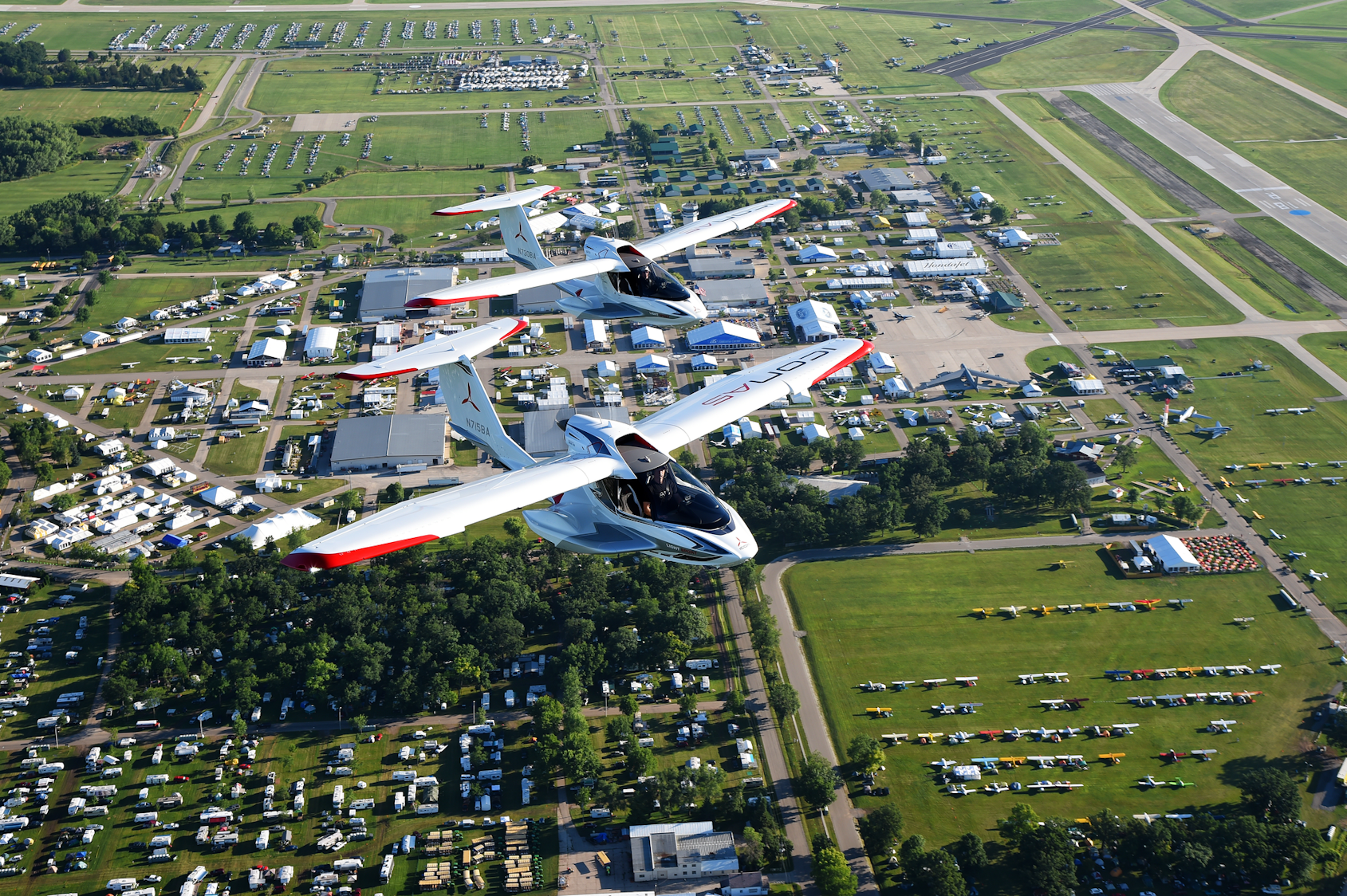 ICON Aircraft Auction Brings Even More Excitement to EAA’s 2016 Gathering of Eagles on July 28